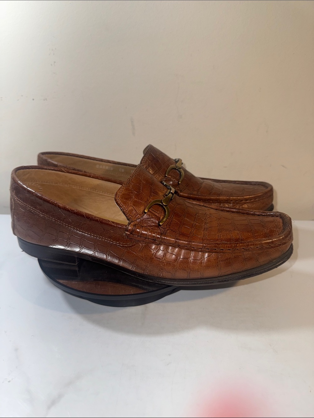 “SOLD” Donald Pliner Men’s Darrin-C6 Croc-Embossed Leather Bit Loafers Size 10